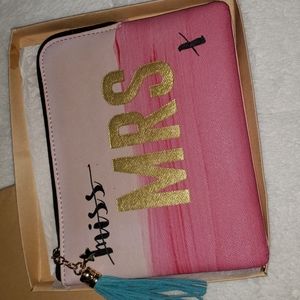 🆕 HOUSE OF DISASTER Designs Miss-Mrs.Bachlorette Clutch new with tags